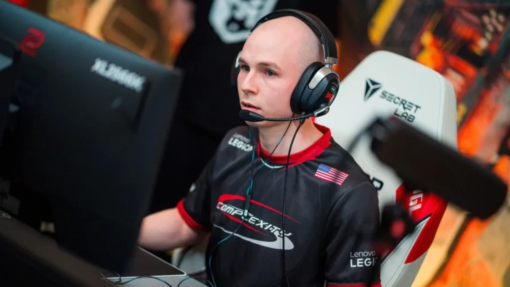 EliGE